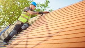 Best Chimney Flashing Repair  in Willmar, MN